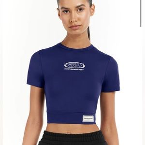 NWT THE GIVING MOVEMENT CROPPED TOP NAVY BLUE SIZE M